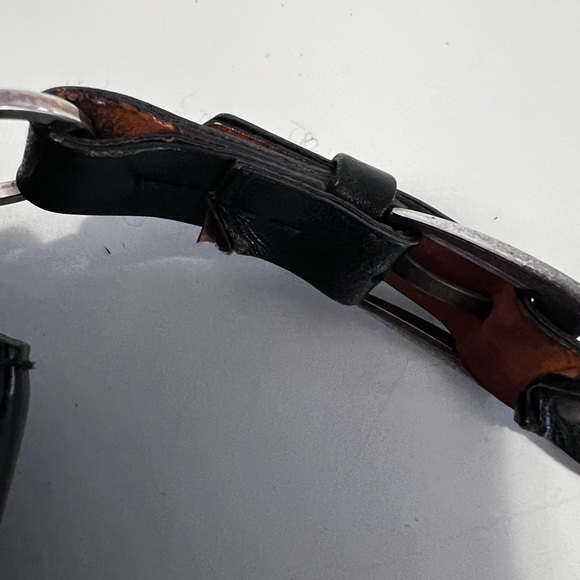 Vintage Dior Black leather bondage shoulder bag - Picture 7 of 9